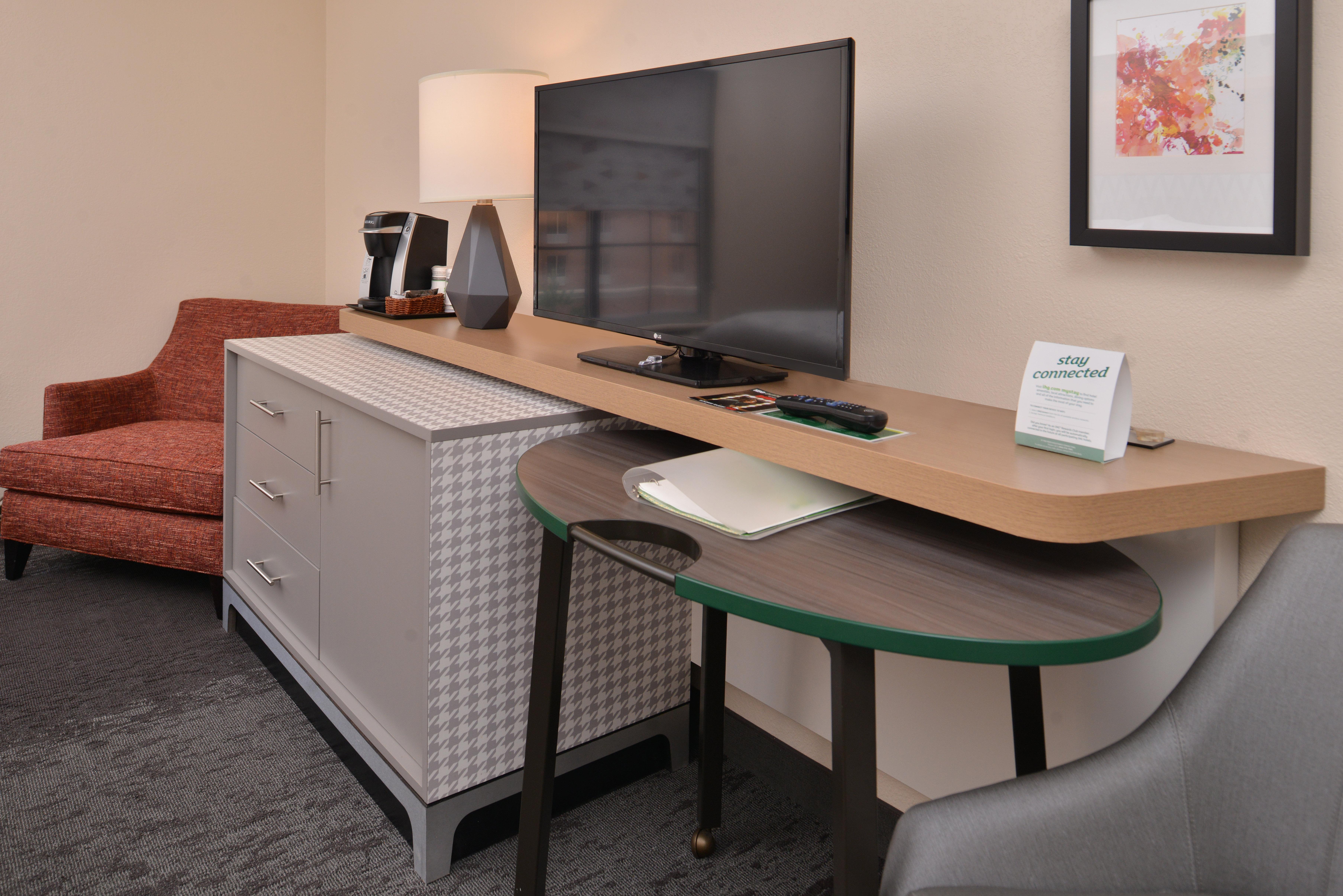 Holiday Inn & Suites Raleigh Cary By Ihg エクステリア 写真