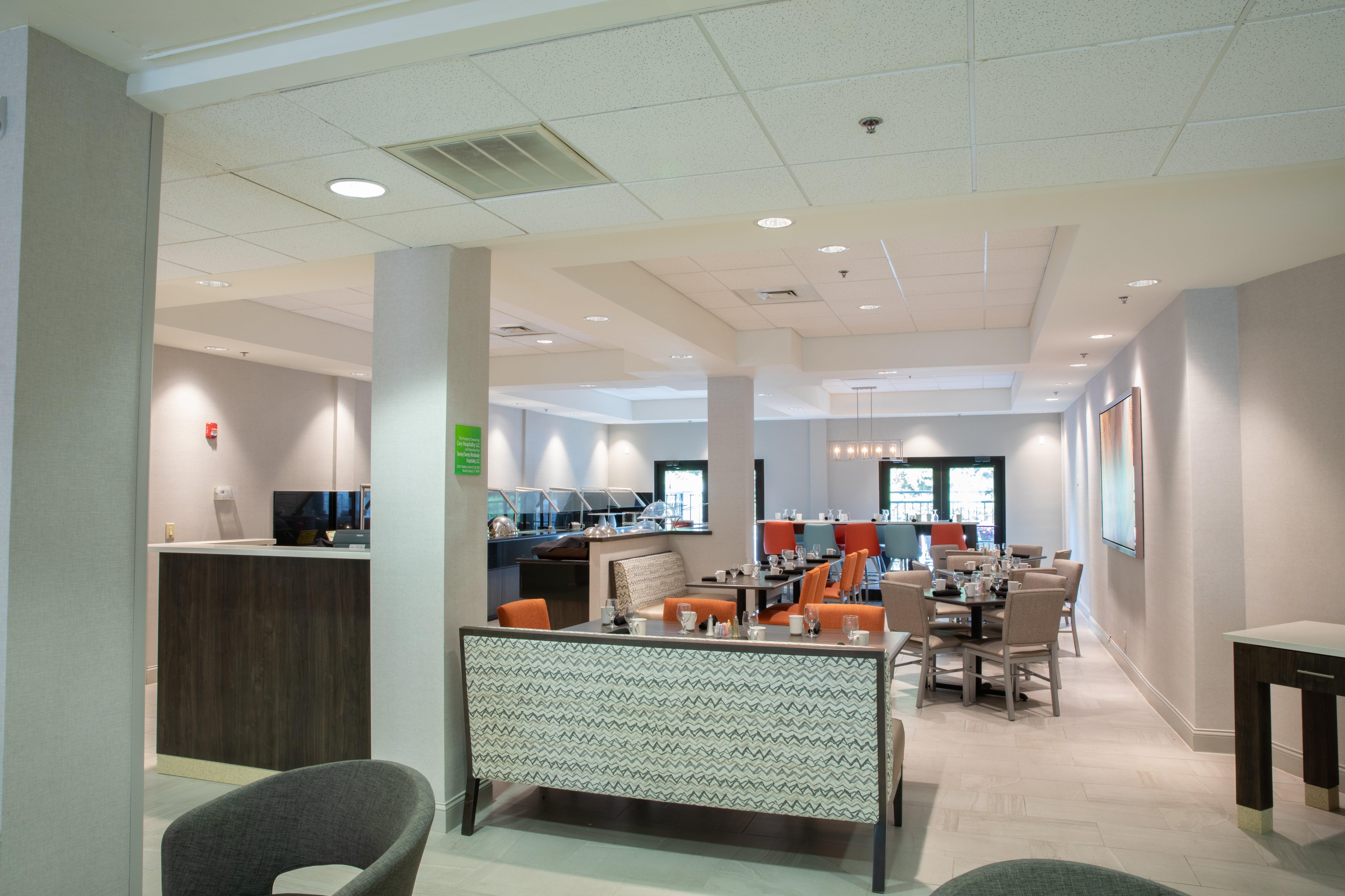 Holiday Inn & Suites Raleigh Cary By Ihg エクステリア 写真