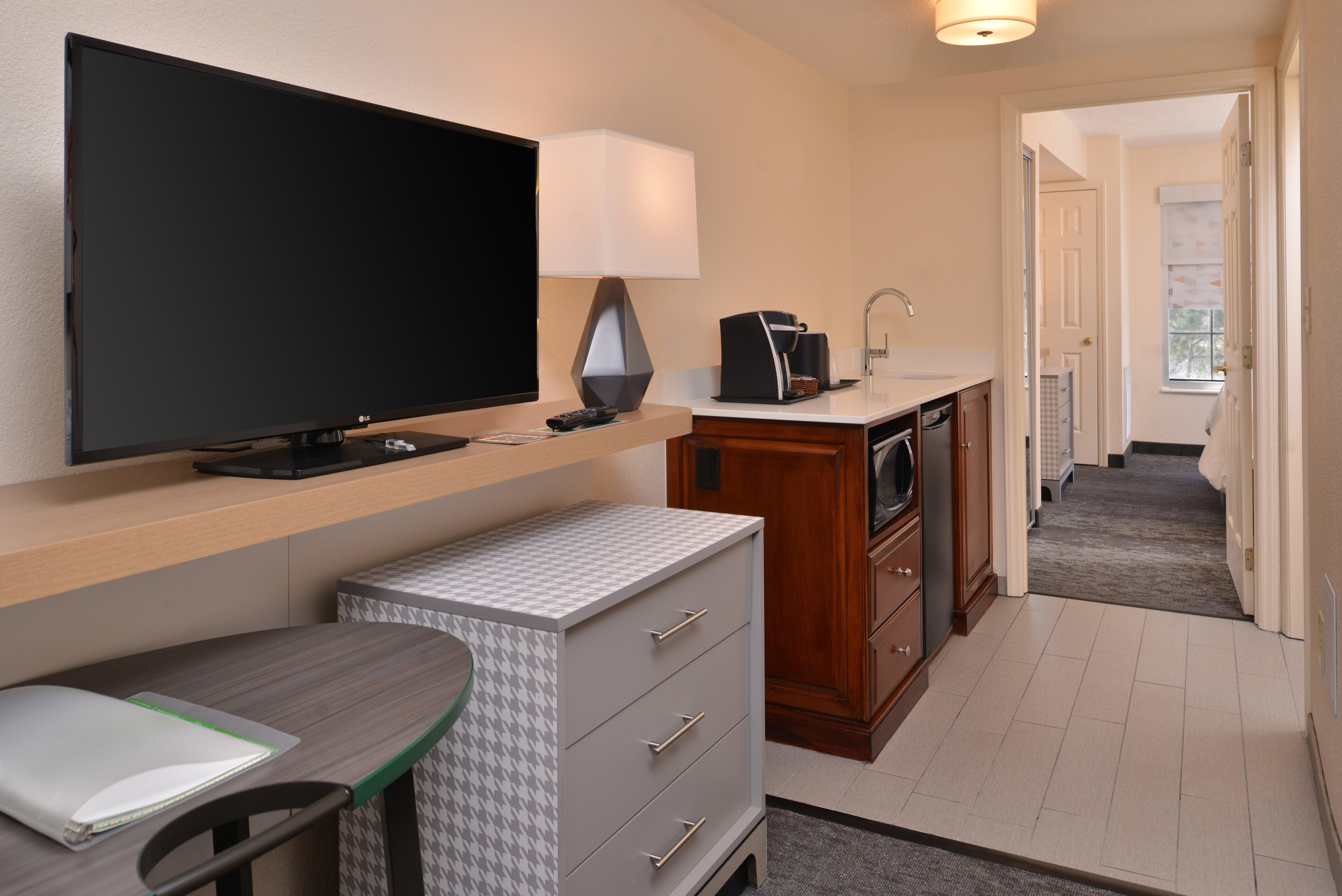 Holiday Inn & Suites Raleigh Cary By Ihg エクステリア 写真