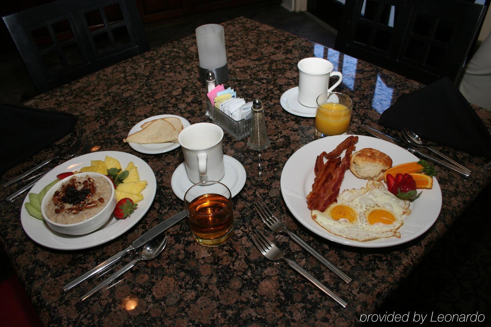 Holiday Inn & Suites Raleigh Cary By Ihg エクステリア 写真